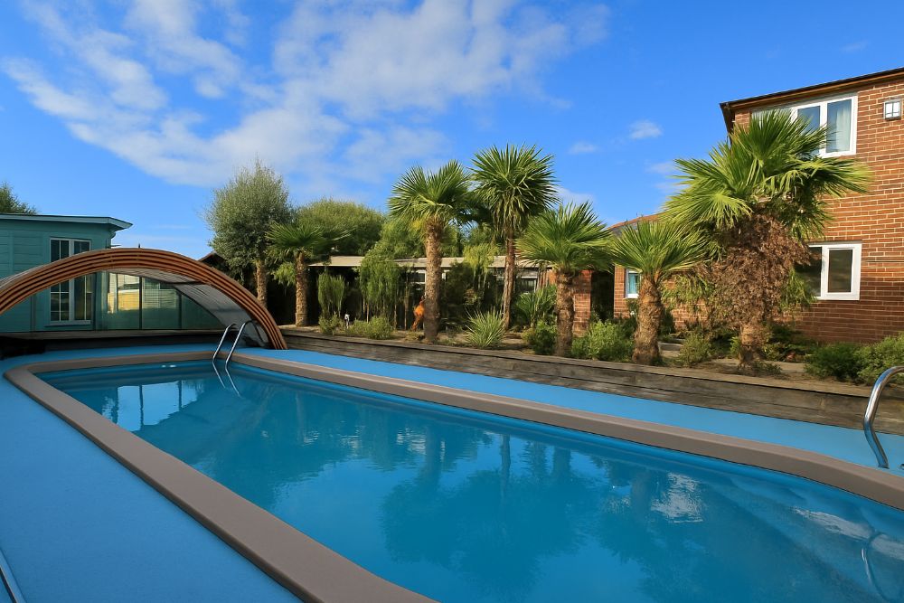 Stunning Botany Bay Beach House -  Heated Swimming Pool & Panoramic Sea Views